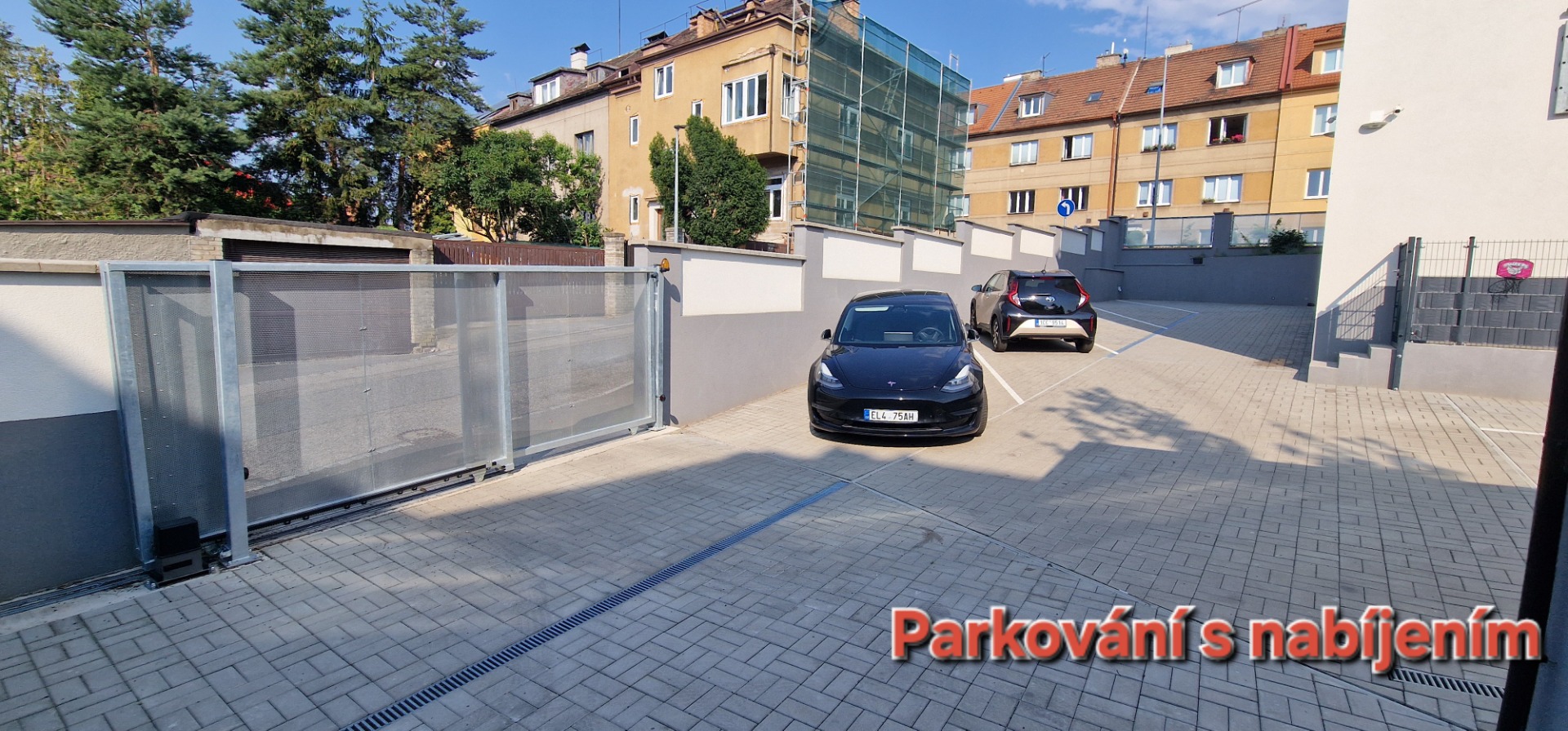 Prodej - Nájem- Parkovací stání Praha 5 - Motol